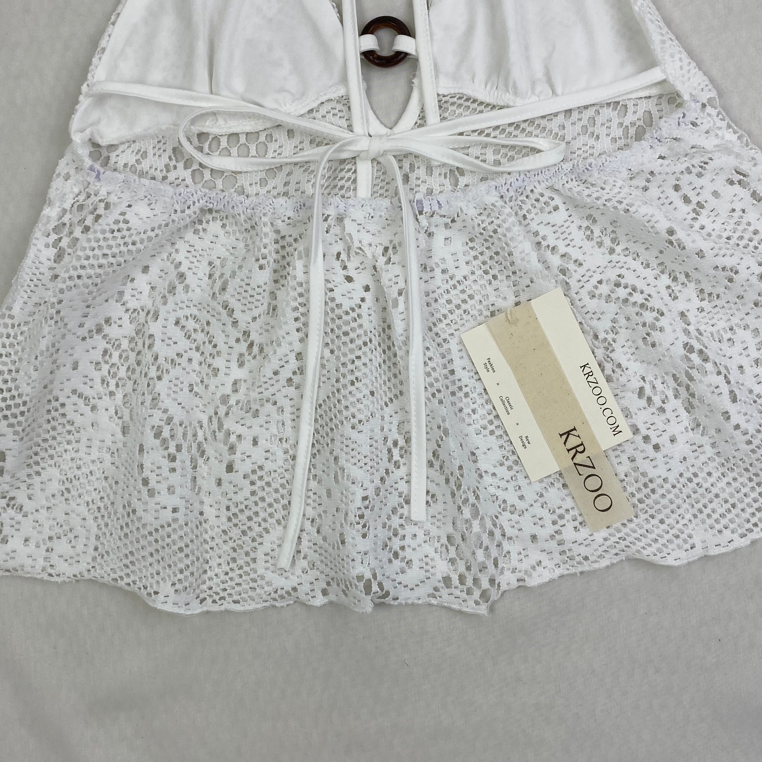 Hollowed-out lace circular strap