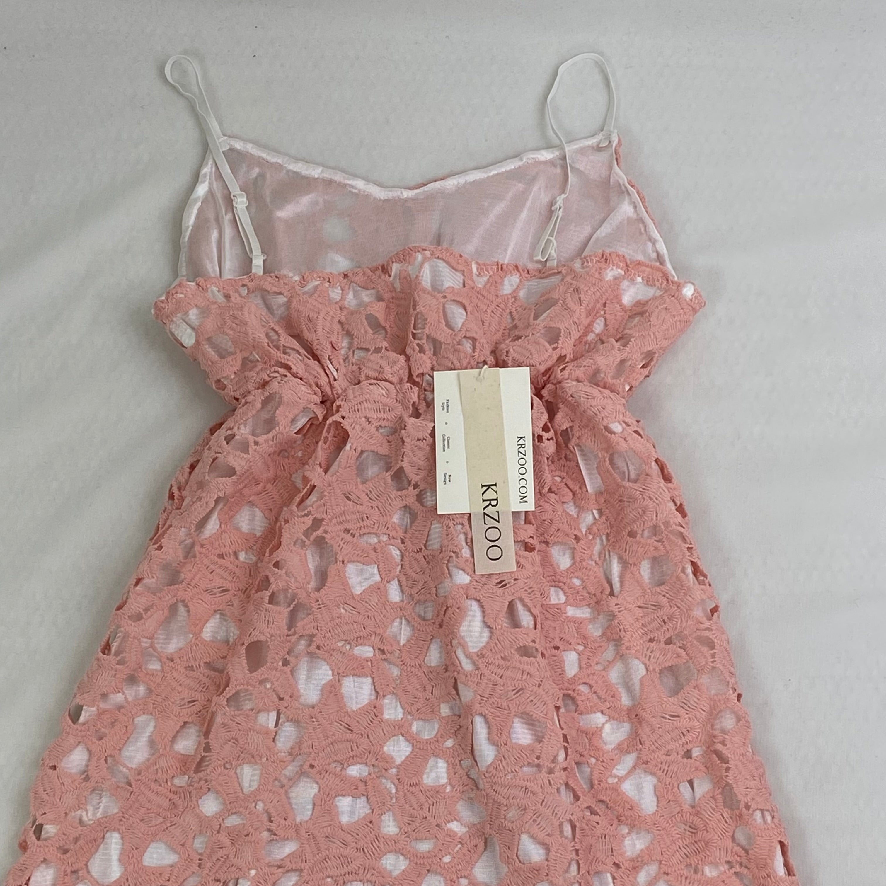 Open-back, backless, casual sleeveless dress