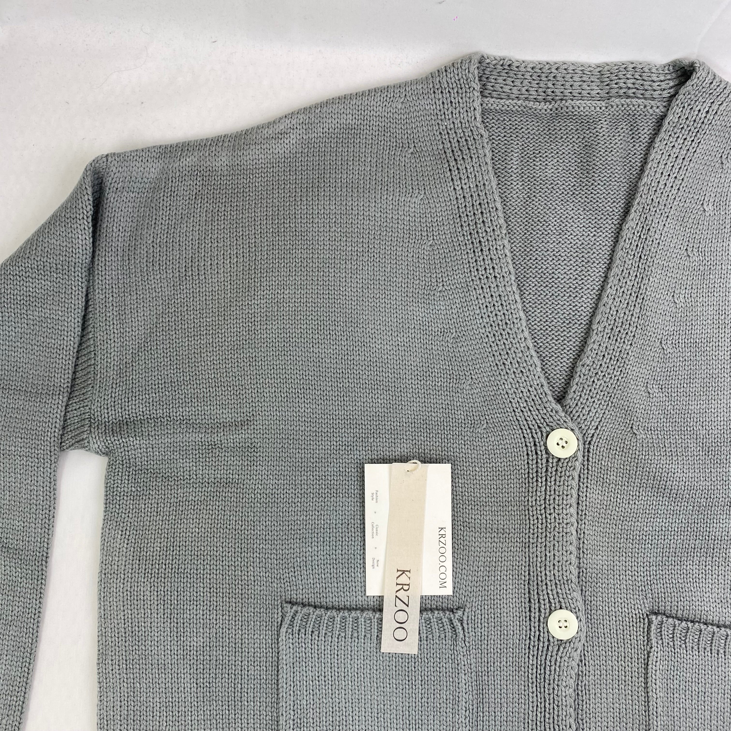 V-neck knitted sweater coat