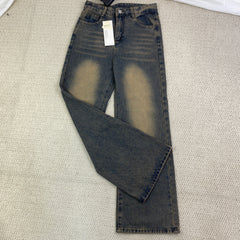 Wide-leg, stretchy and loose fit jeans