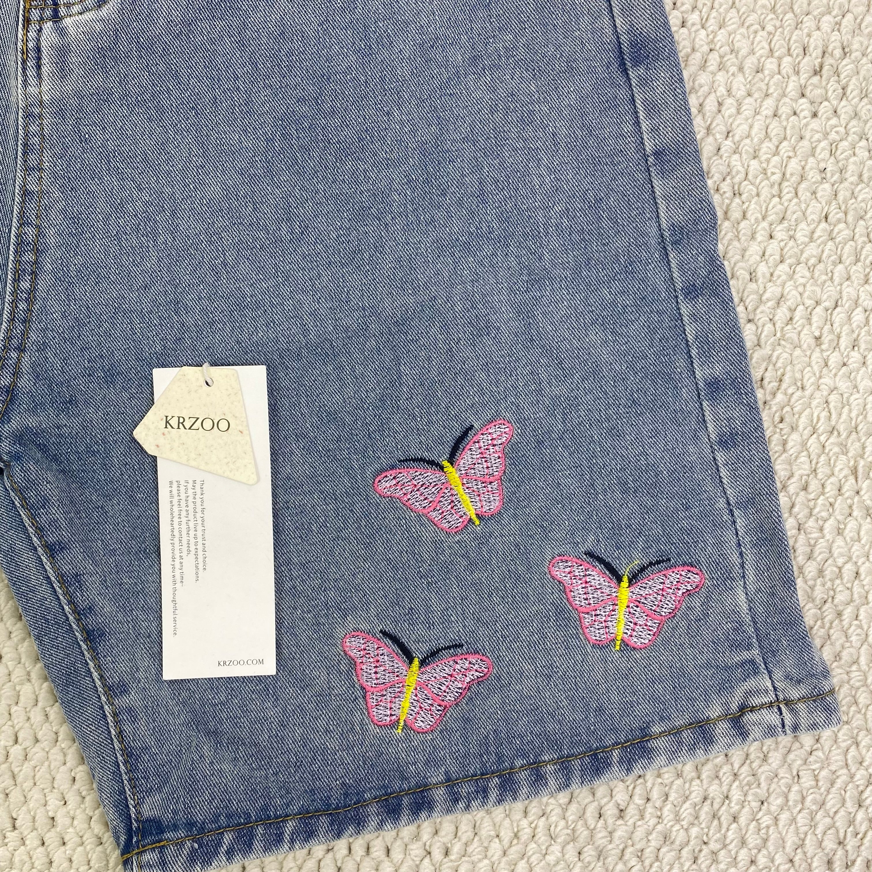 Five-piece embroidered short denim pants