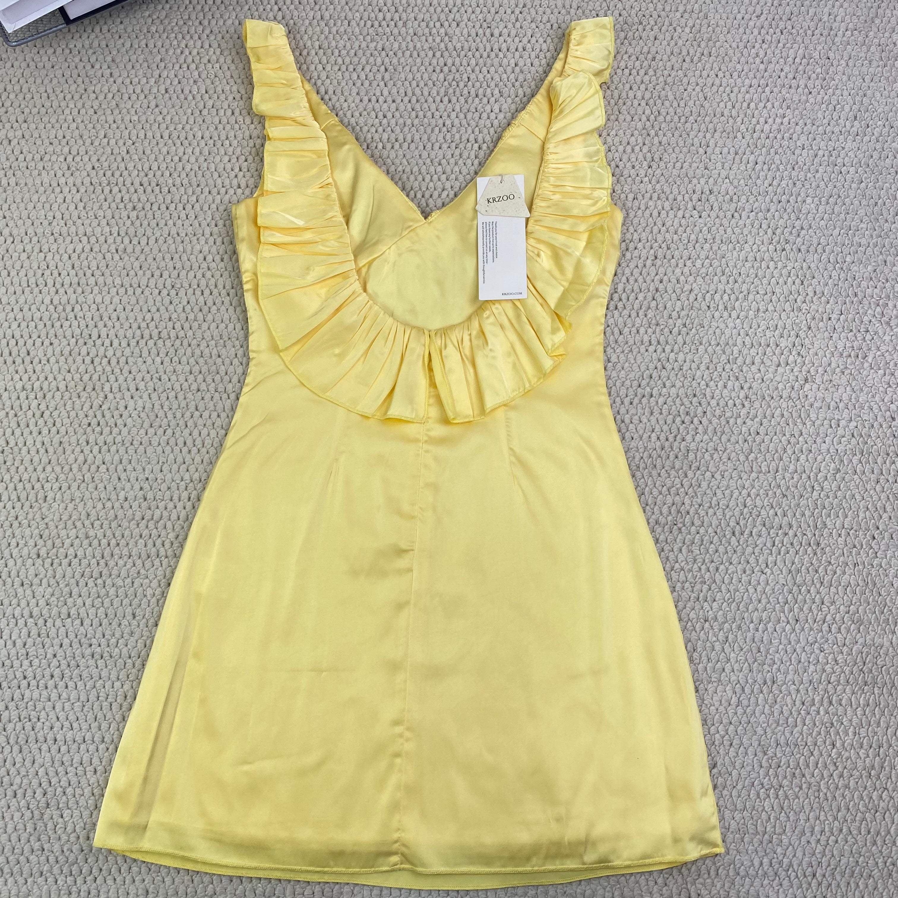Strapless sleeveless racerback short dress