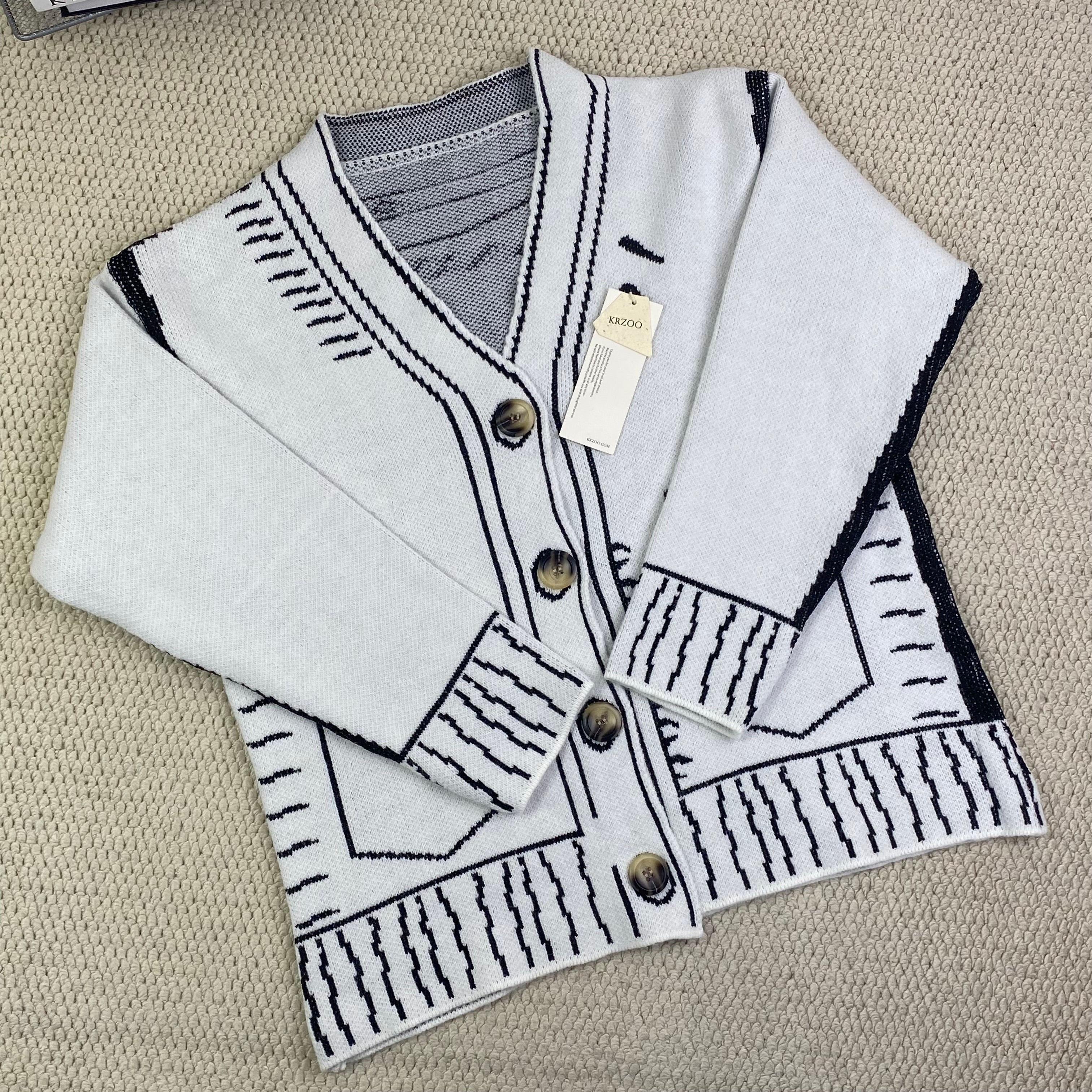 Cardigan sweater knitted coat