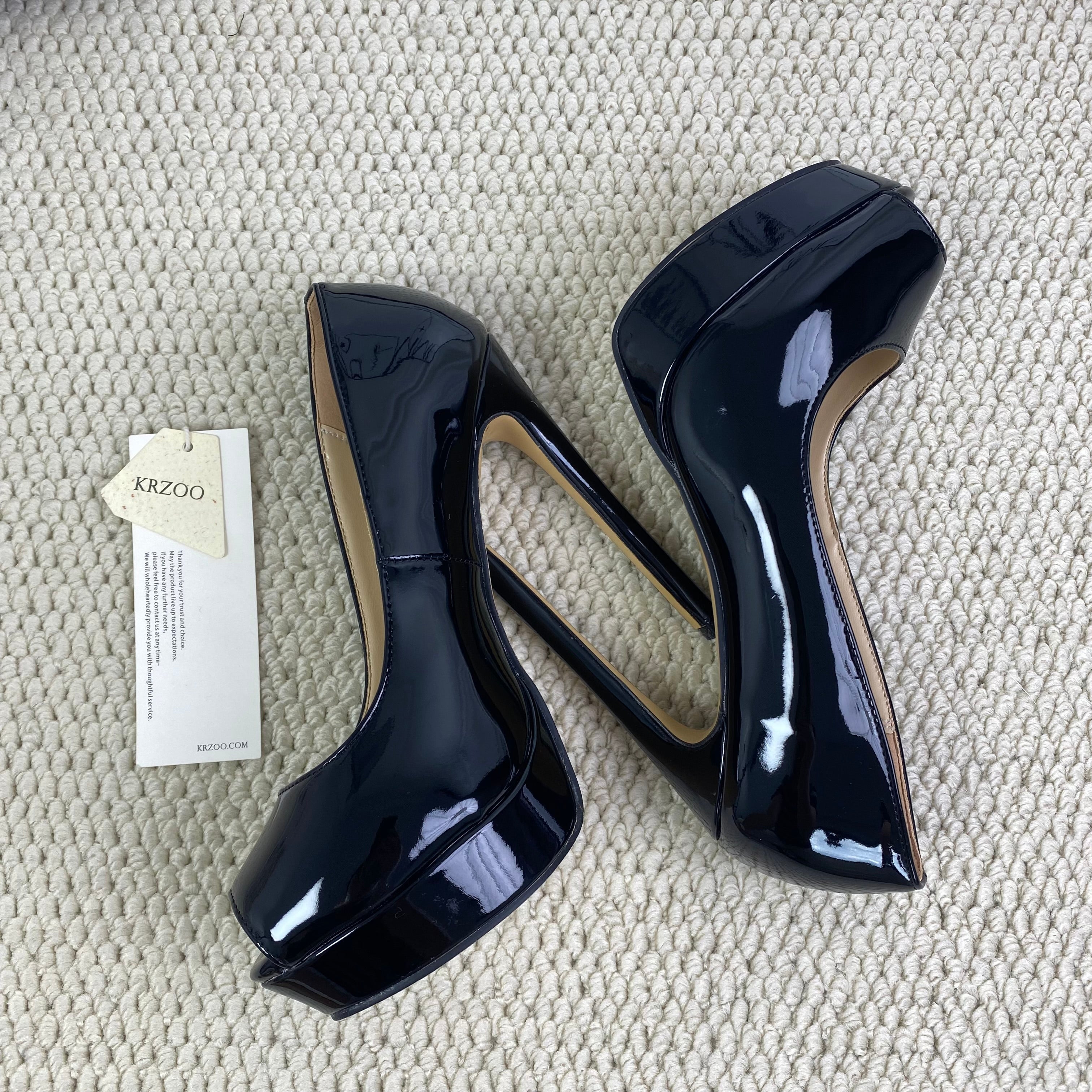 Fish-mouthed thin-soled high heels