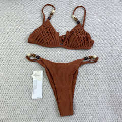 Solid-color one-piece swimsuit