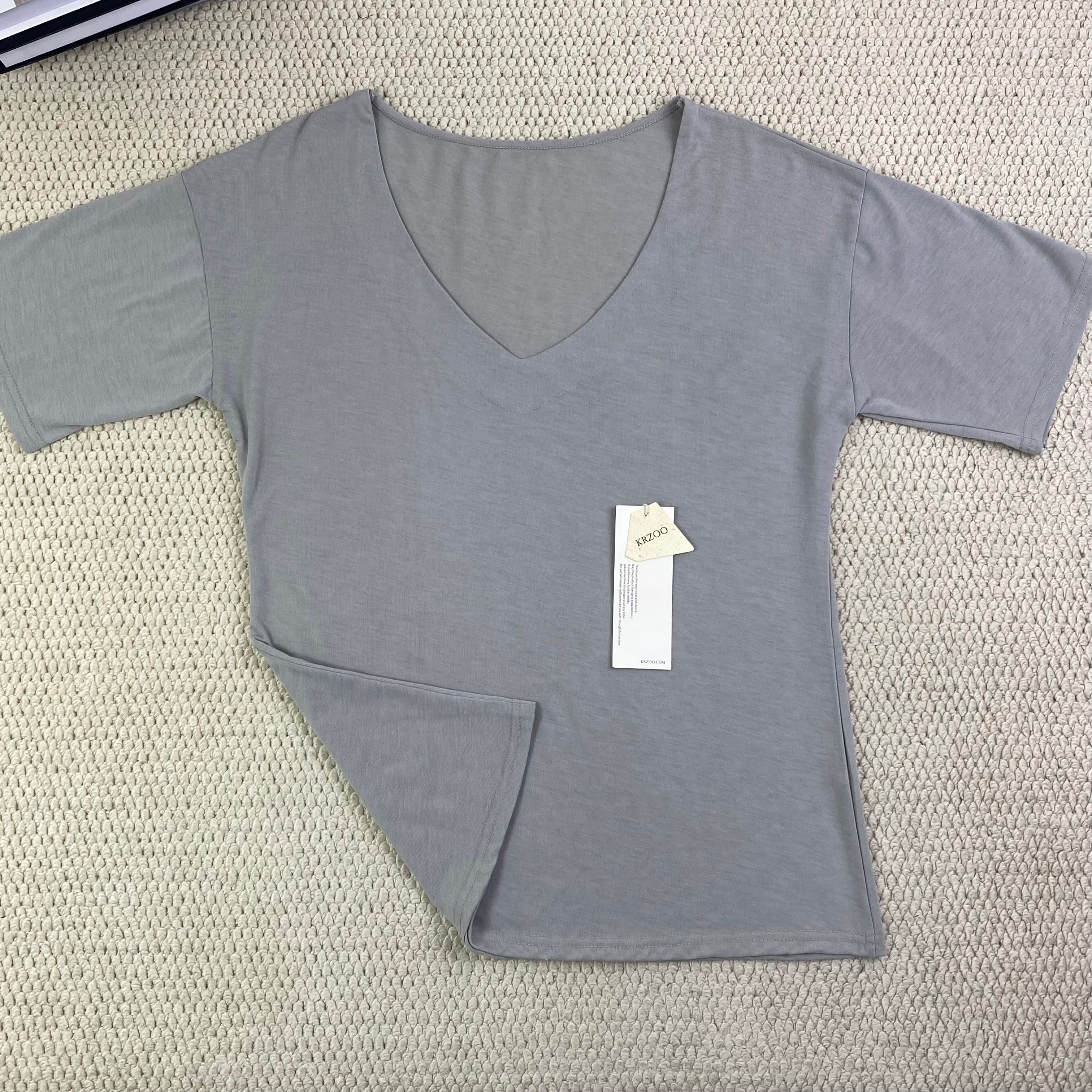 V-neck washed vintage base T-shirt