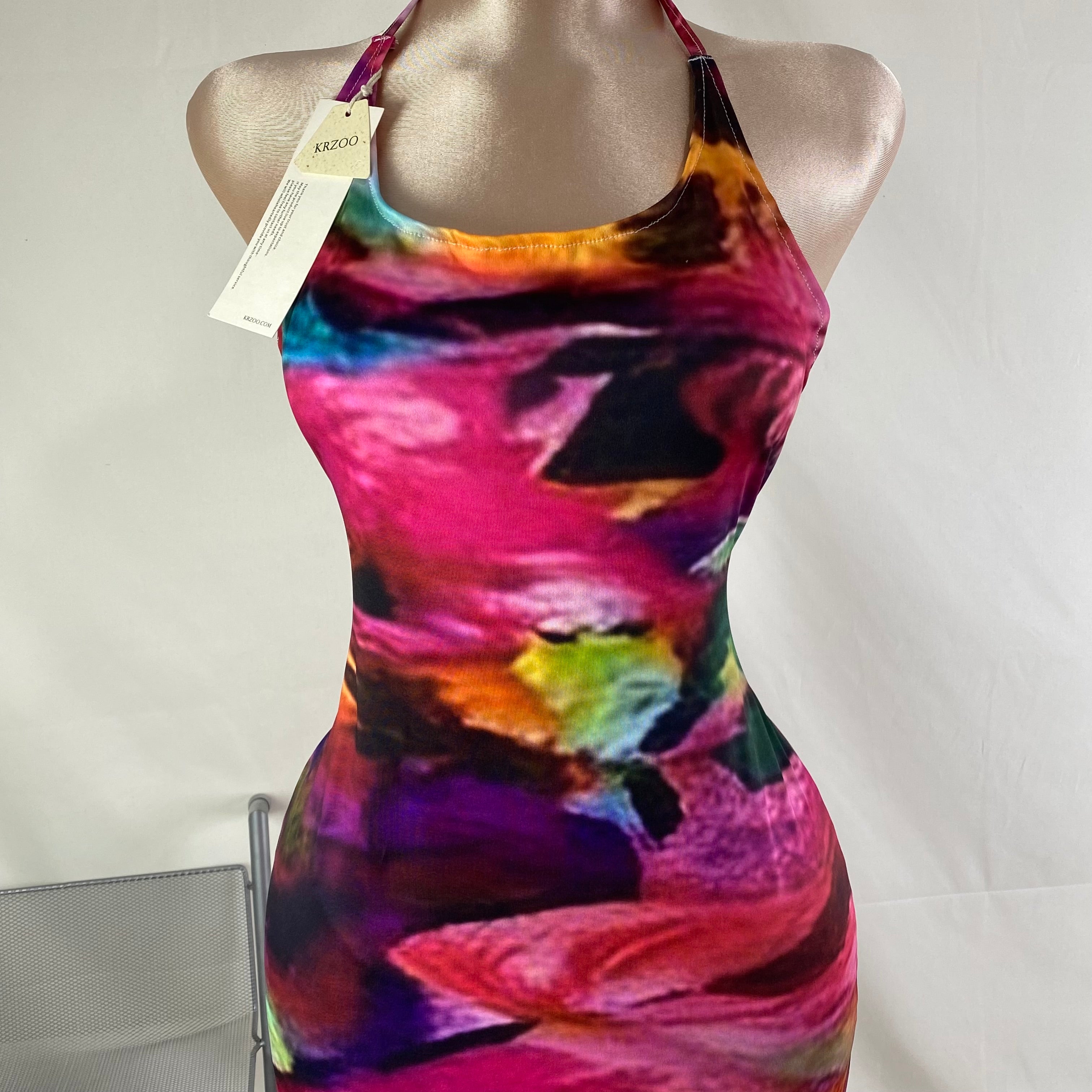 Hip-hung backless sheer neckline dress