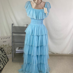 Breathable sleeveless long dress