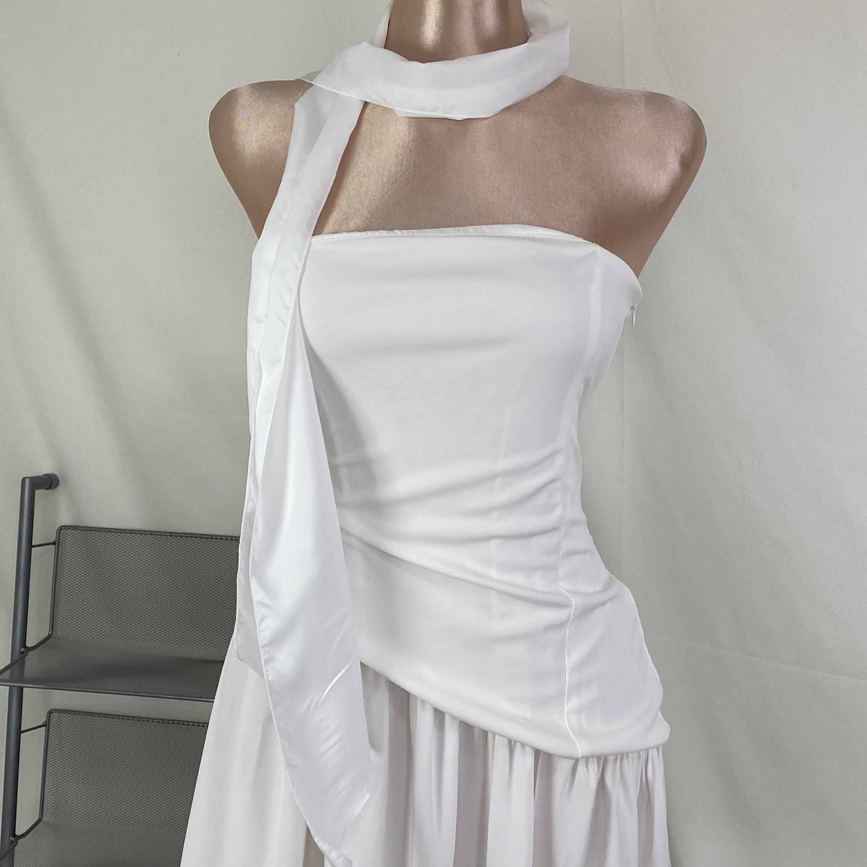 Belted irregular plunging dress with frill trim
