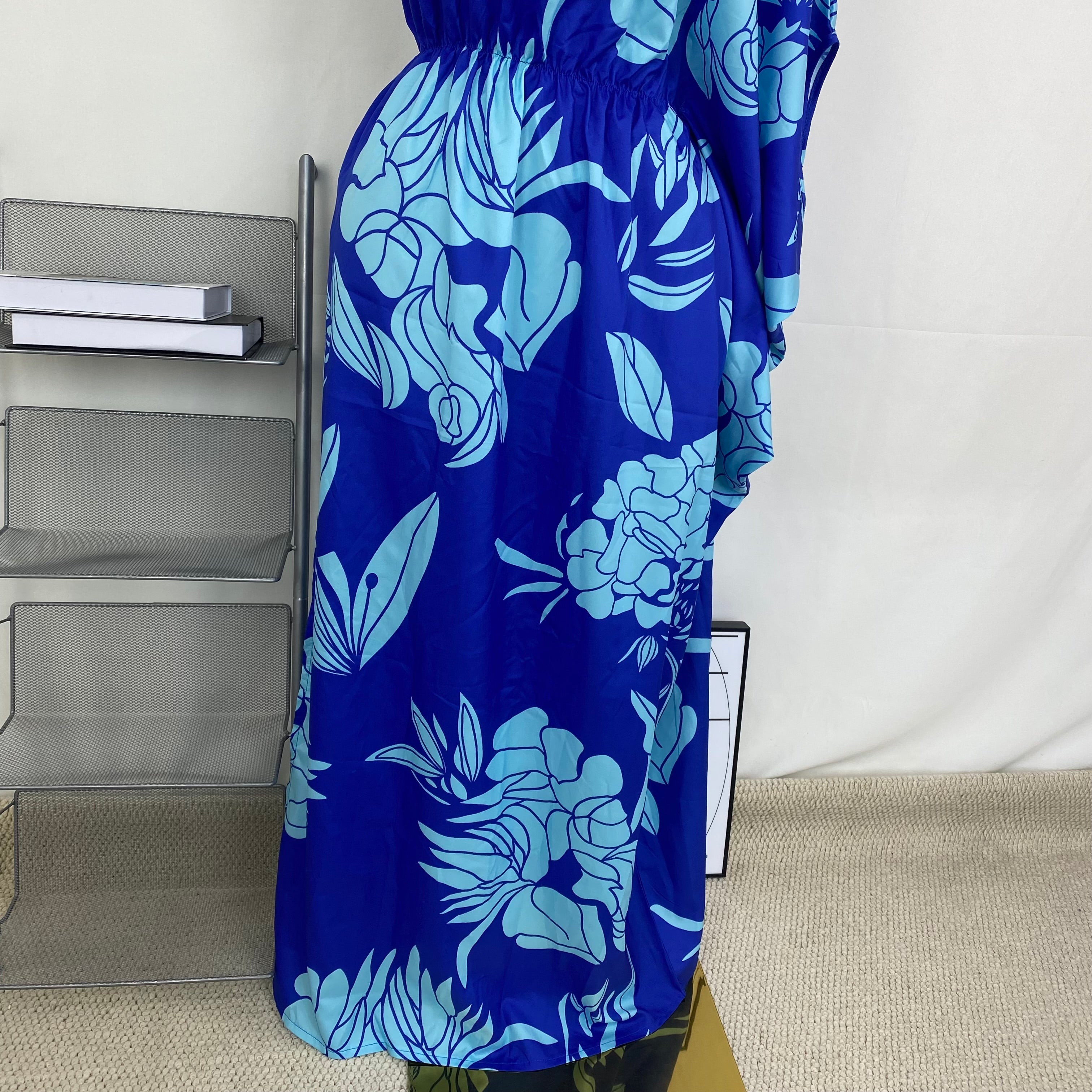 Loose, off-shoulder, fitted printed dress