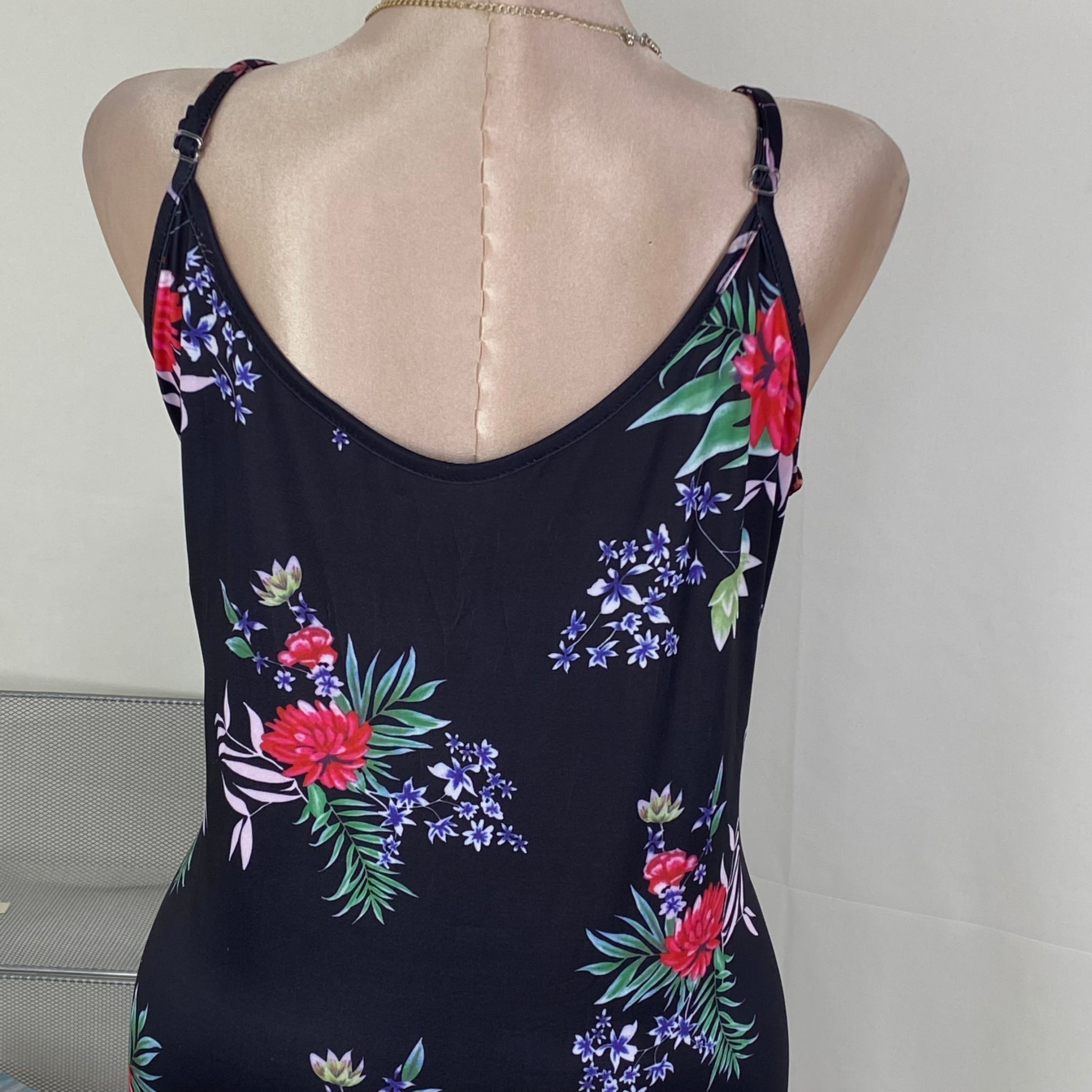 Shanxiang Changduan Flowered Strapless Dress