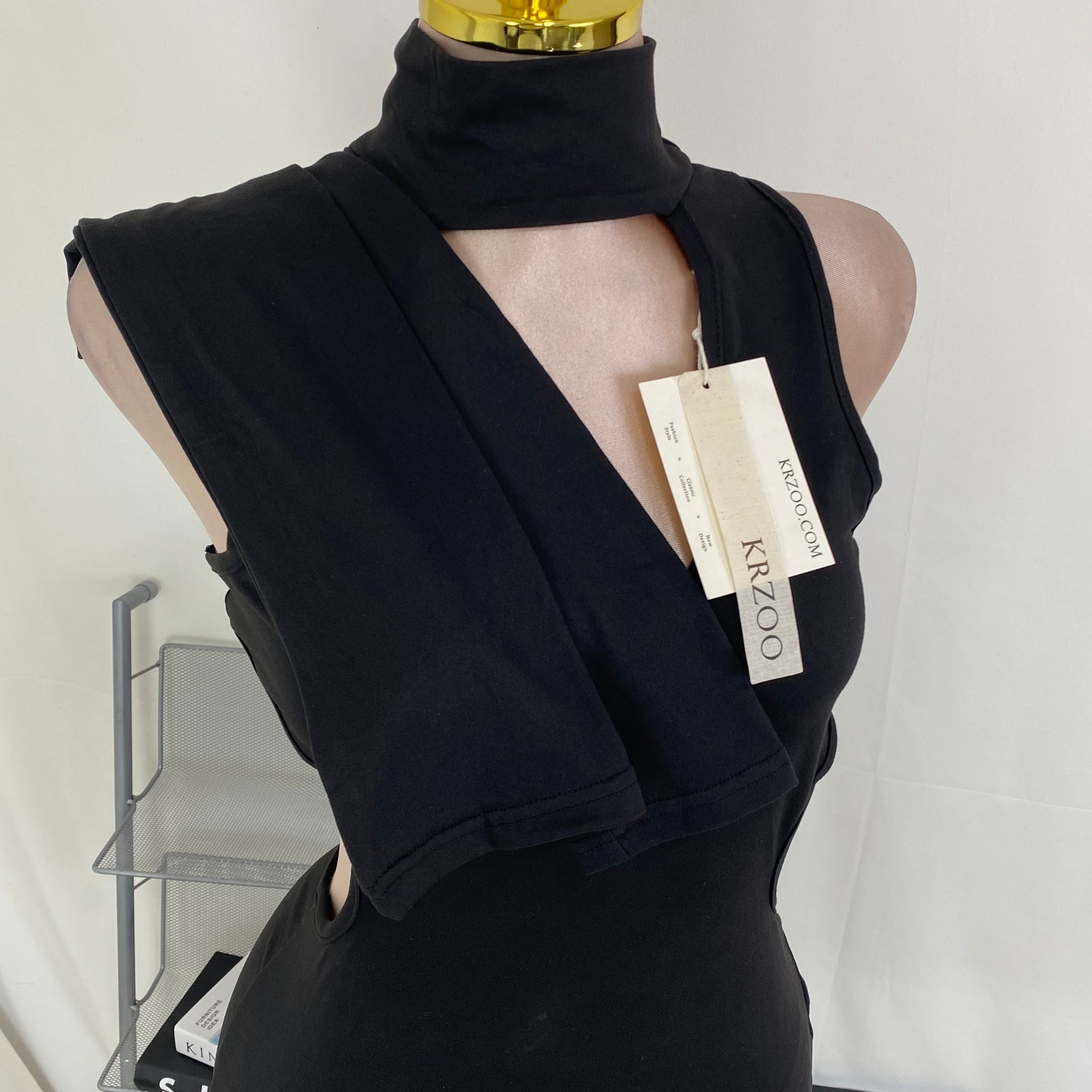 Open-necked, form-fitting, short dress