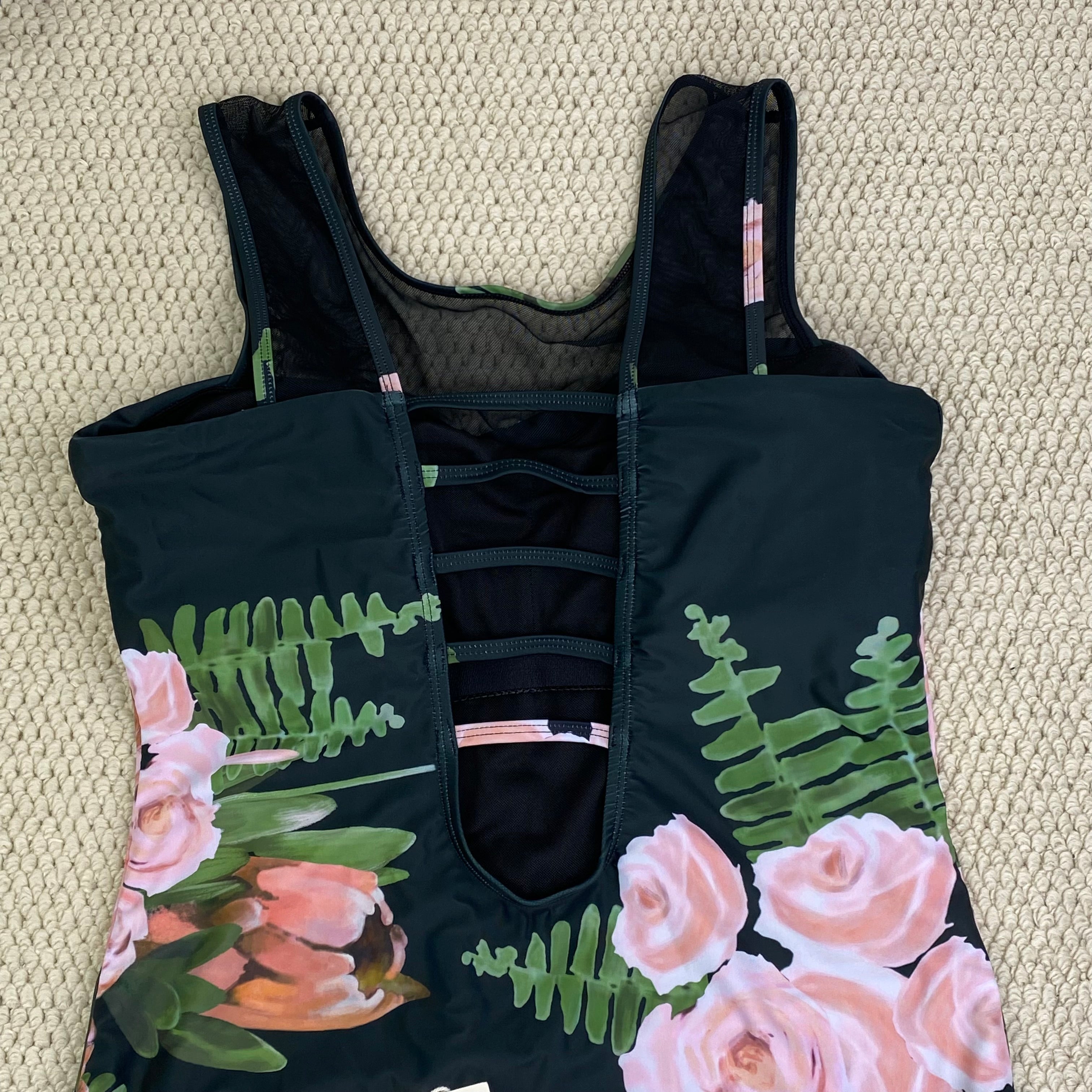 Printed backless net fabric patchwork swimming suit