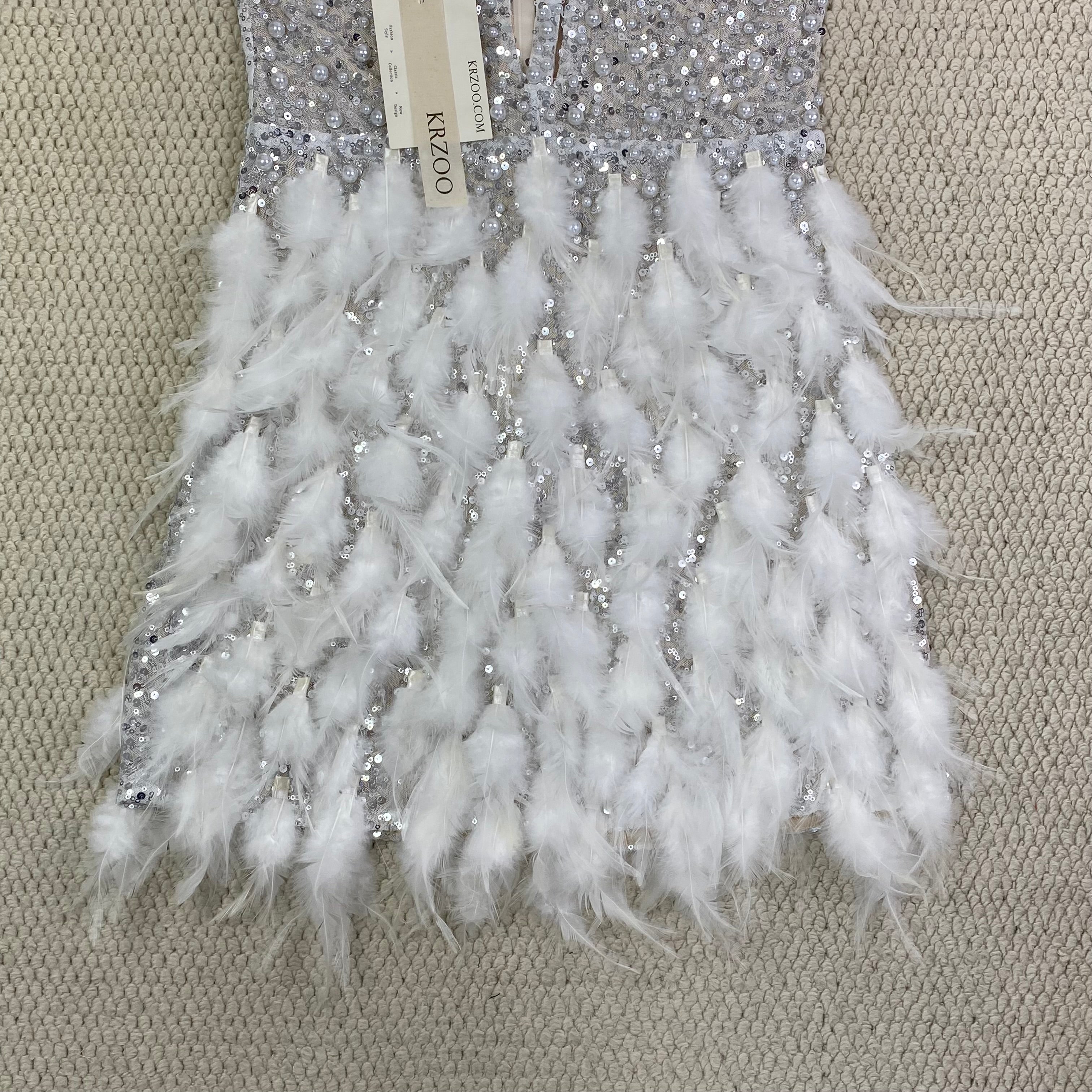 Pearl-feathered night dress
