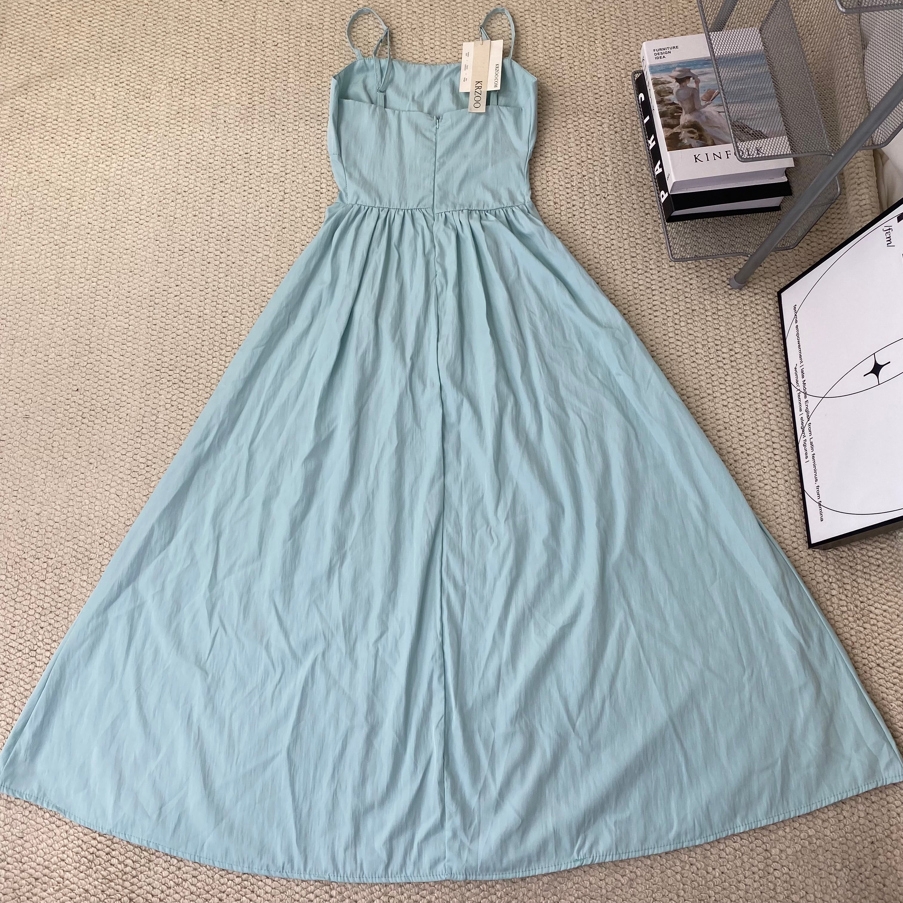Strap waist-hugging dress