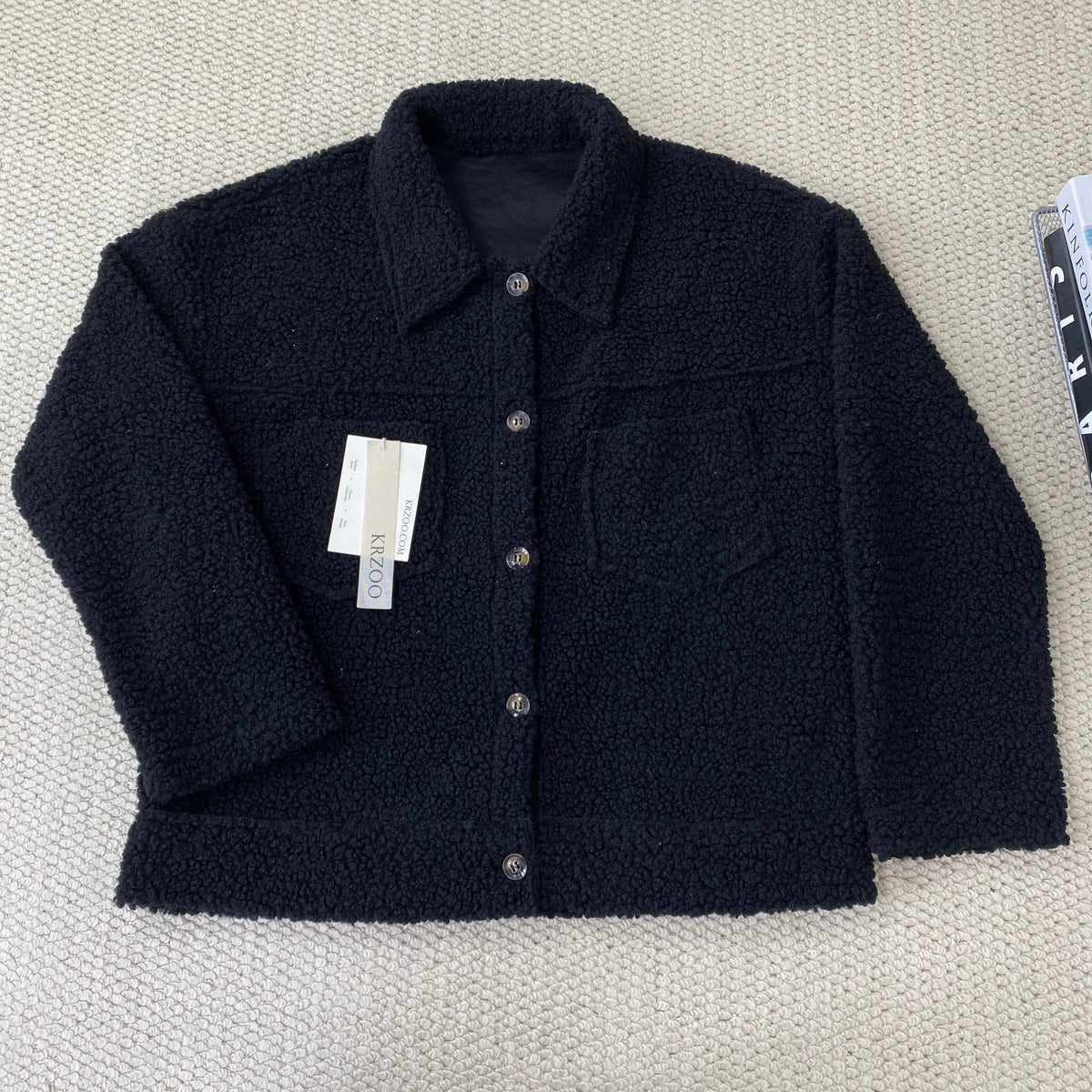 Collared single-breasted sheepskin coat