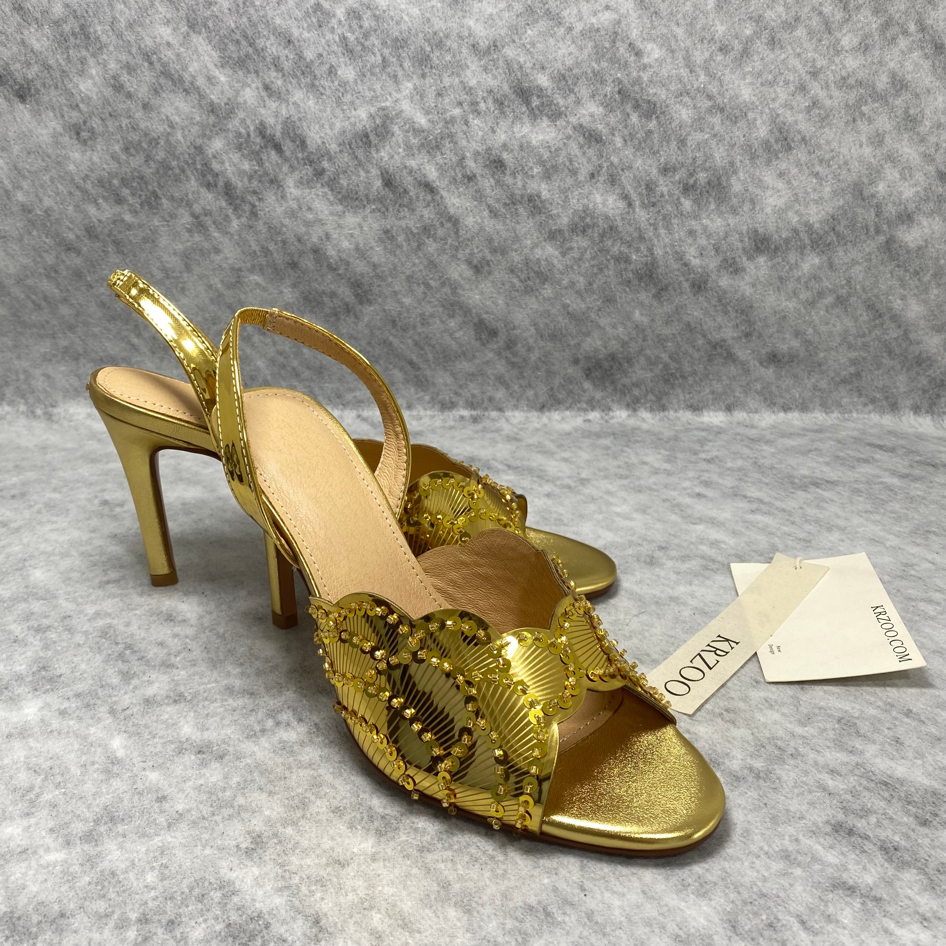 Beaded petal-shaped scale high-heeled shoes