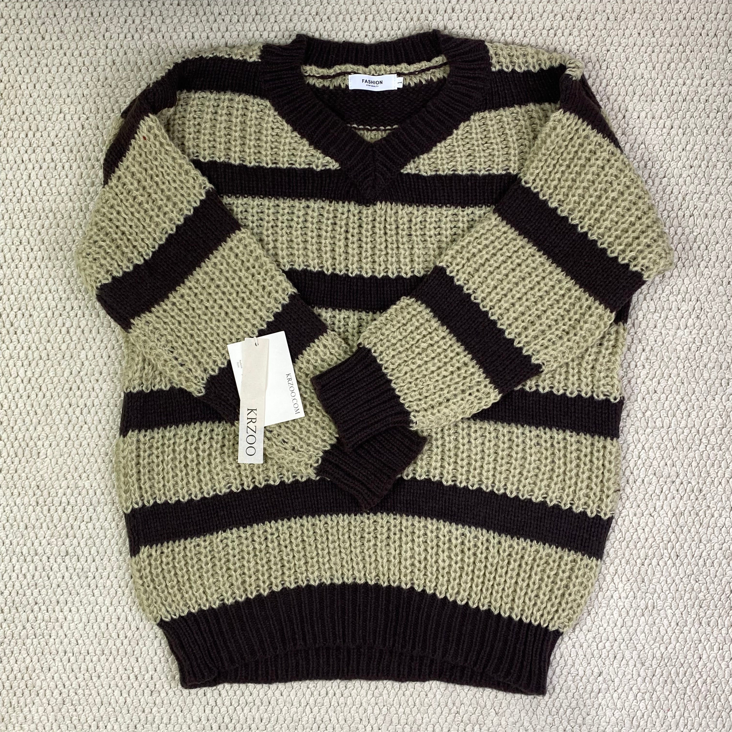 Lazy and retro long-sleeved striped sweater