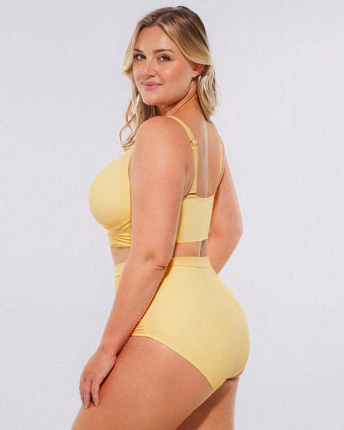 Smart Sculptâ„?Twist-Front Bikini Top & High-Waisted Bottom Set