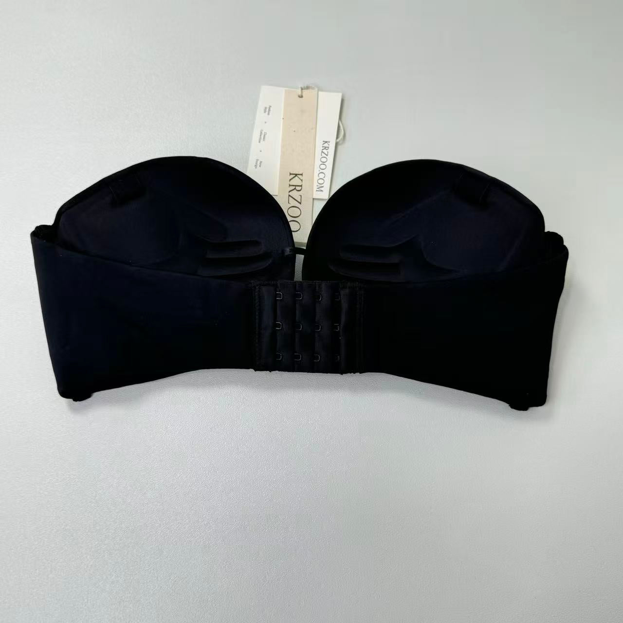 Anti-slip bra without steel ring