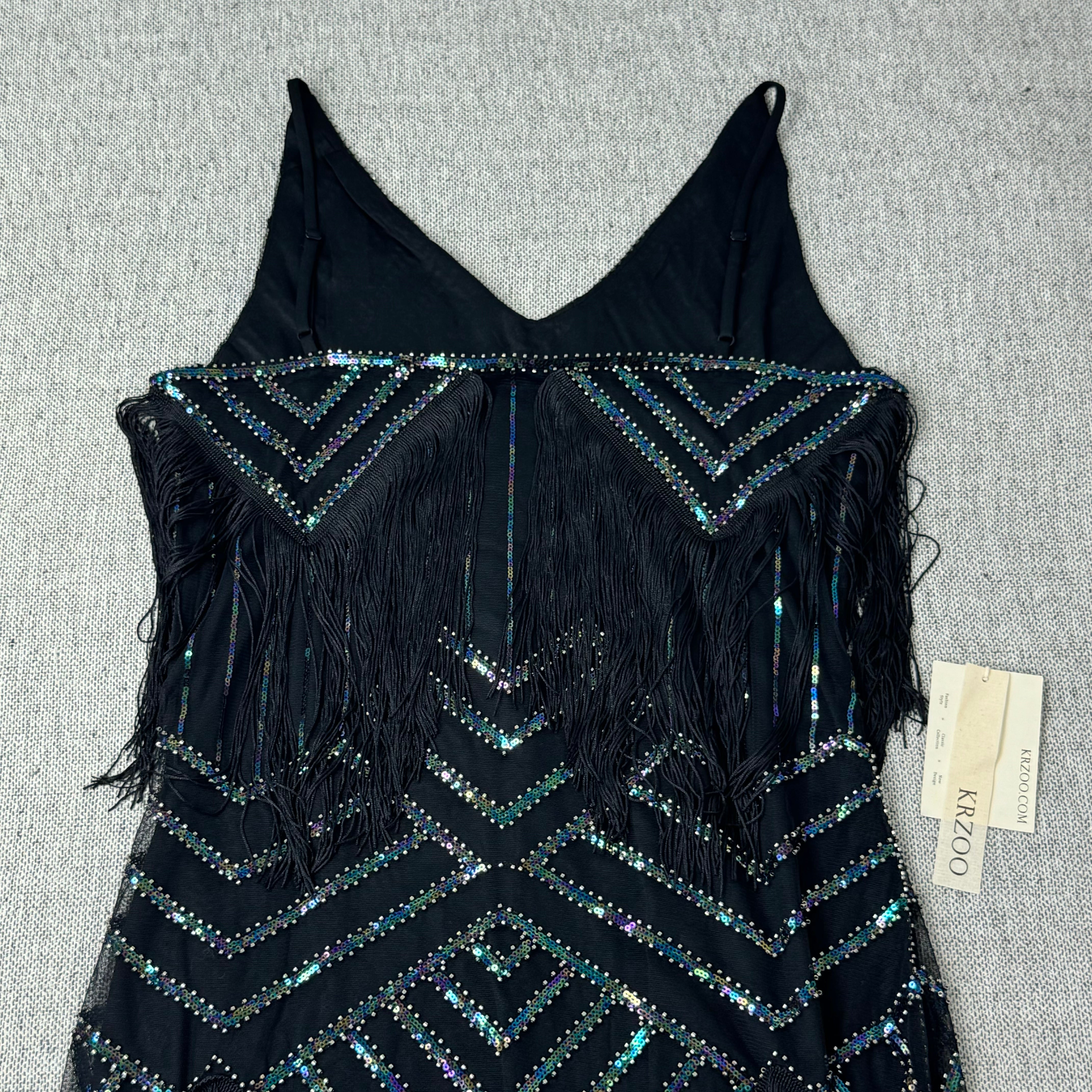 V-neck sleeveless irregular dress