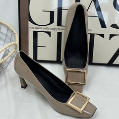 Metal square fastener painted leather square-toe shoes
