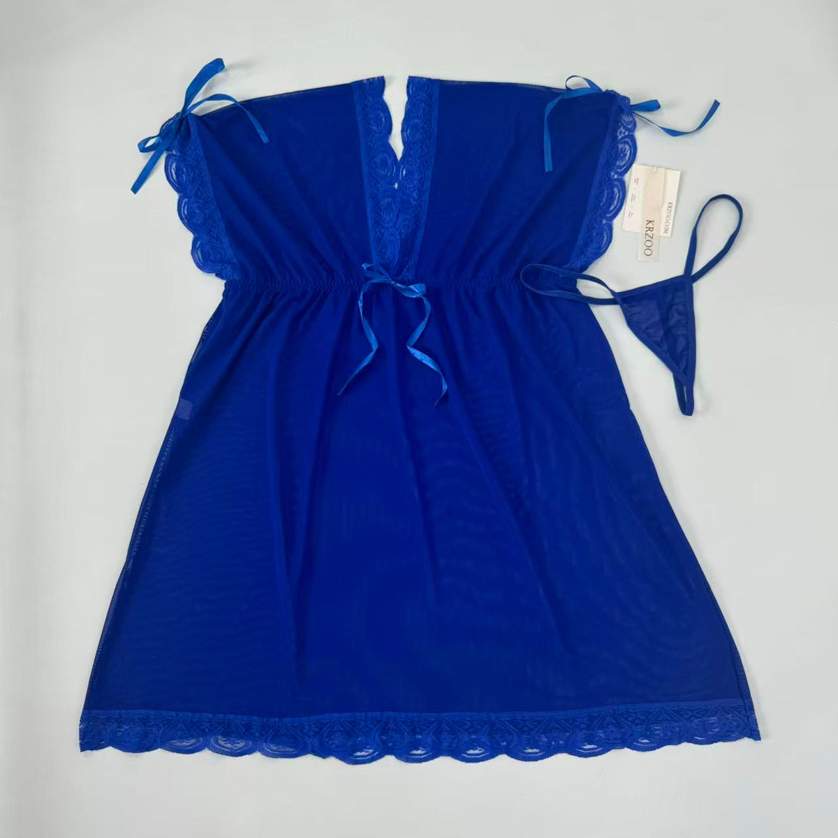 Deep V nightgown with net fabric and lace trim