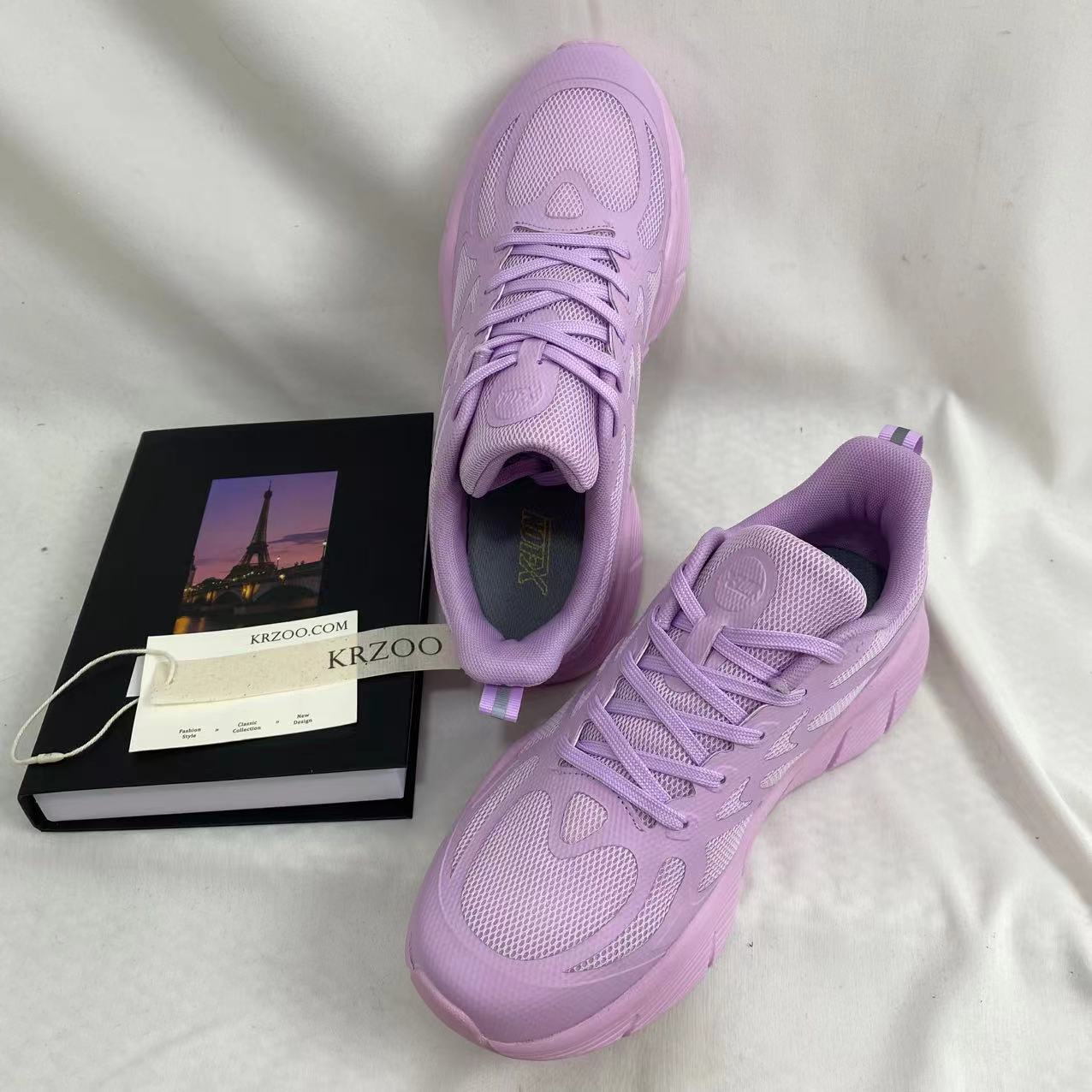 Soft-Soled Marathon Running Shoes