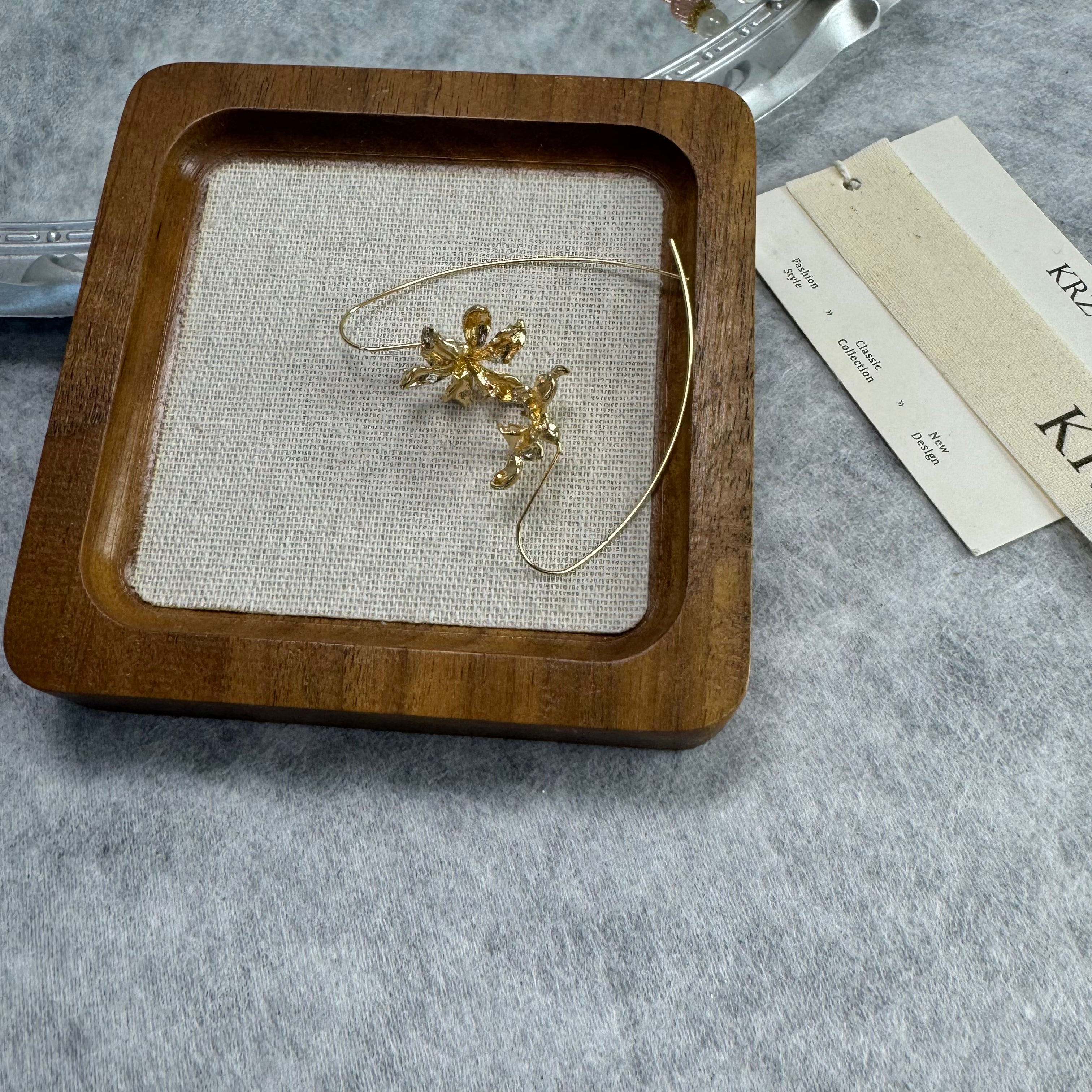 Iris flower stud earrings
