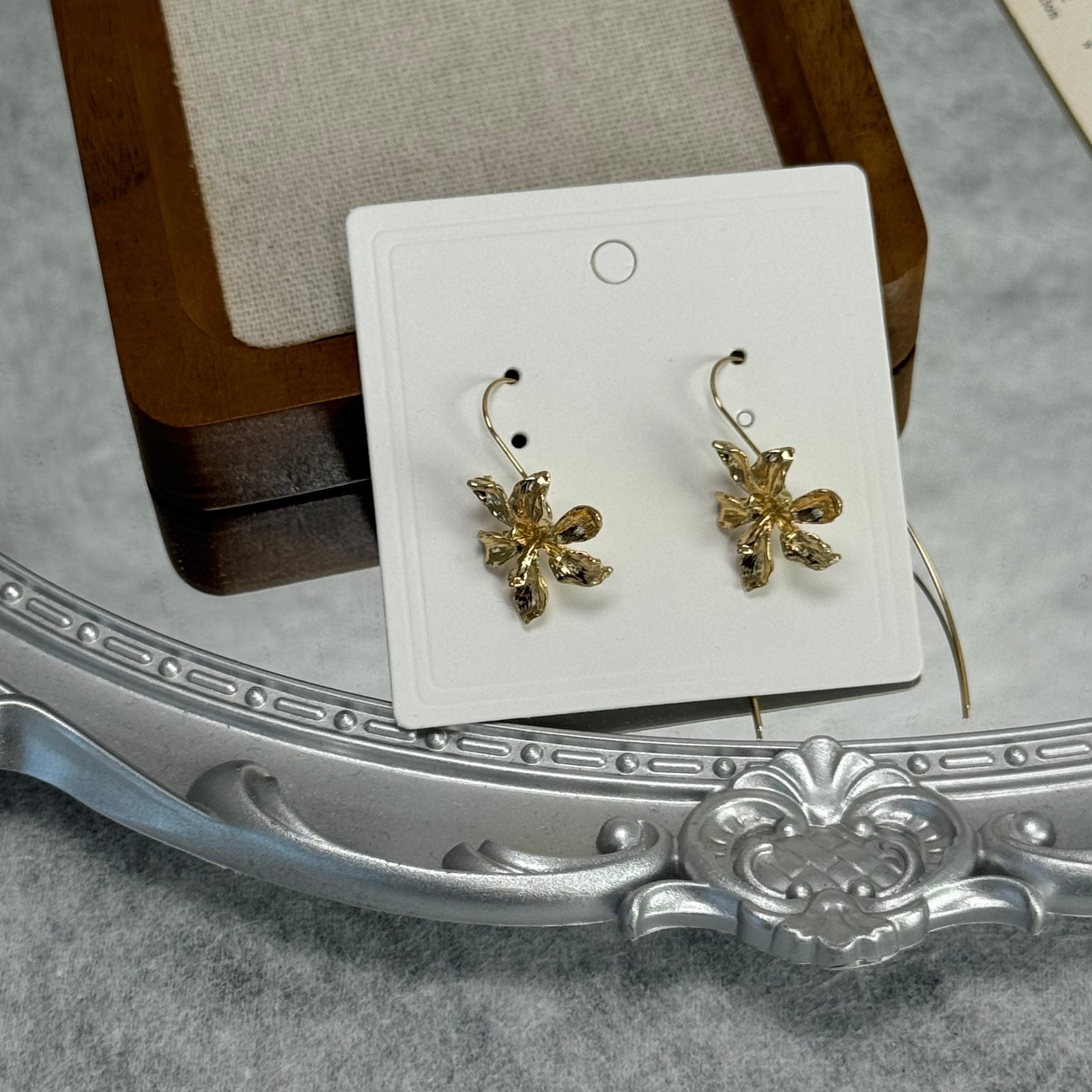 Iris flower stud earrings