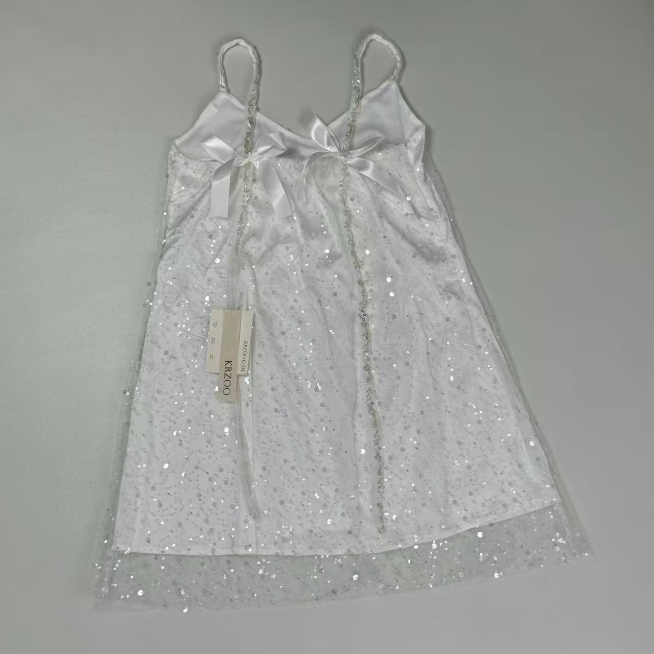 Strap sequined belt cinched A-line dress
