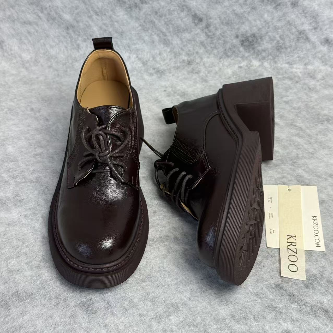 Strap-on round-toed thick-soled small leather shoes