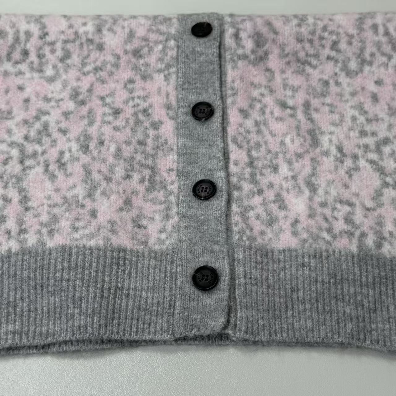 Leopard print V-neck cardigan sweater jacket