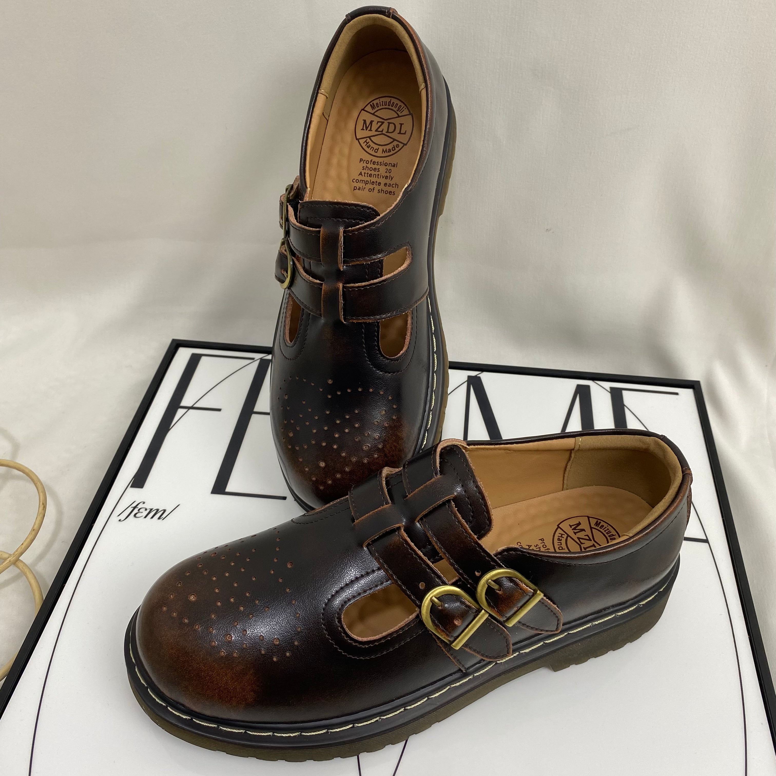 Retro Forest-Style Leather Shoes