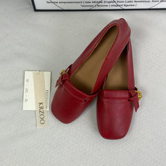 Red square-toe low-cut Mary Jane shoes
