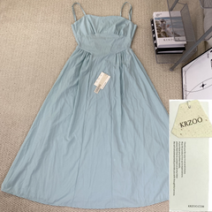 Strap waist-hugging dress