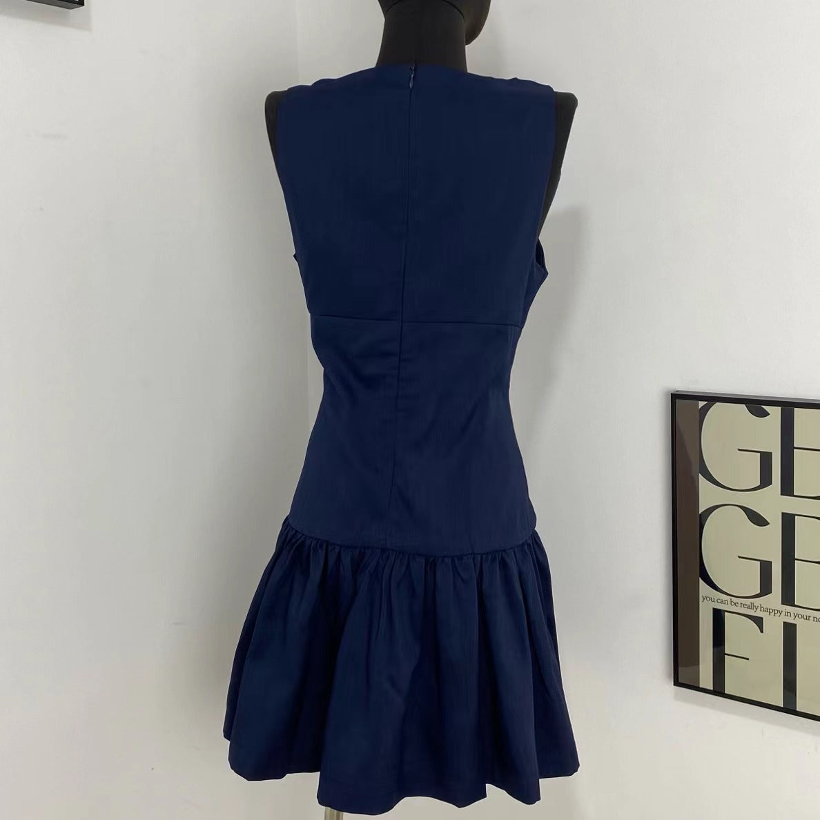Sleeveless Short Dress With Bow