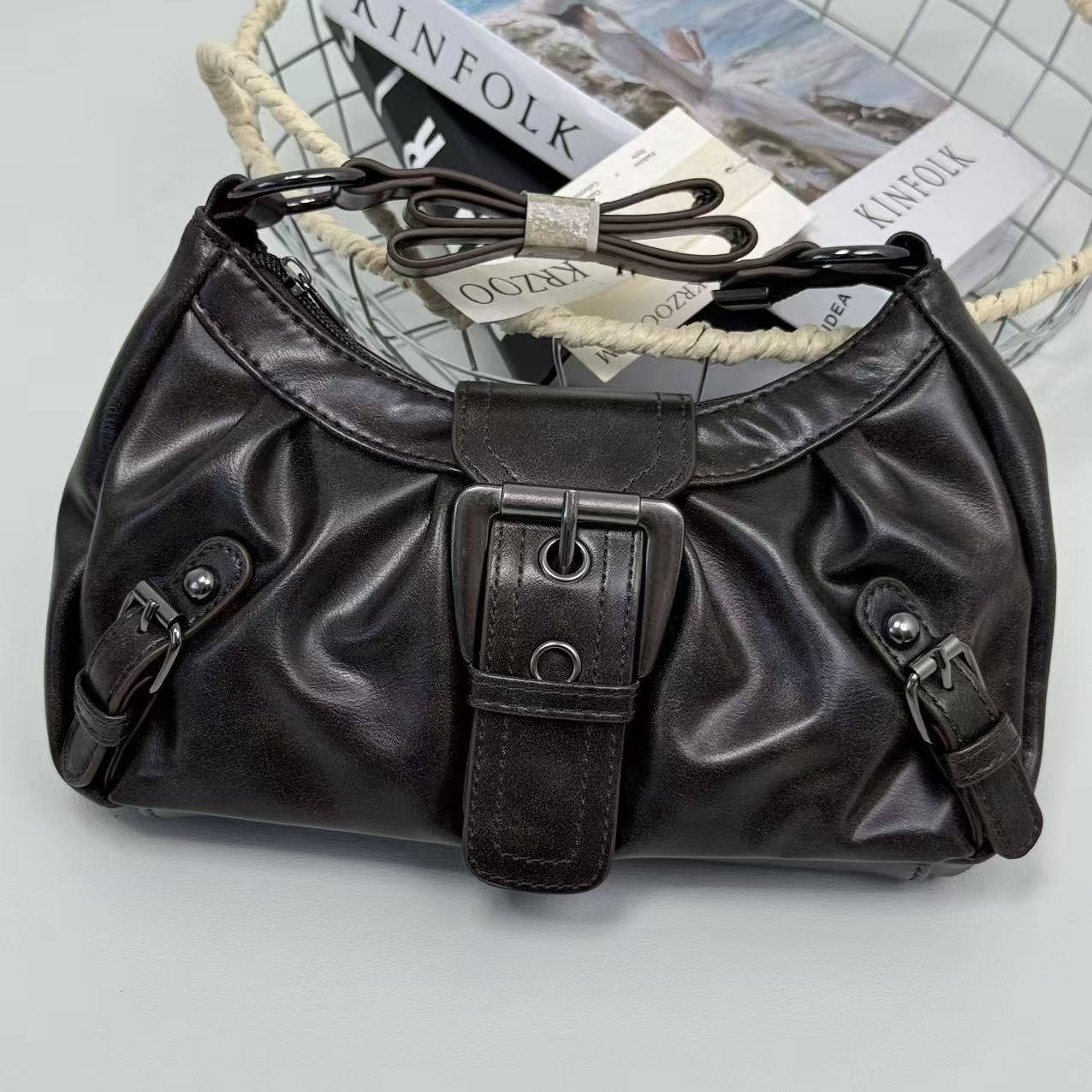 PU leather single-shoulder handbag