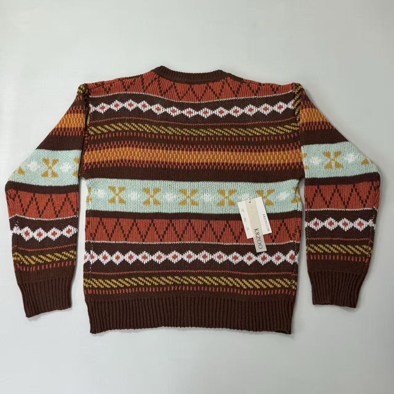 National style round-neck sweater