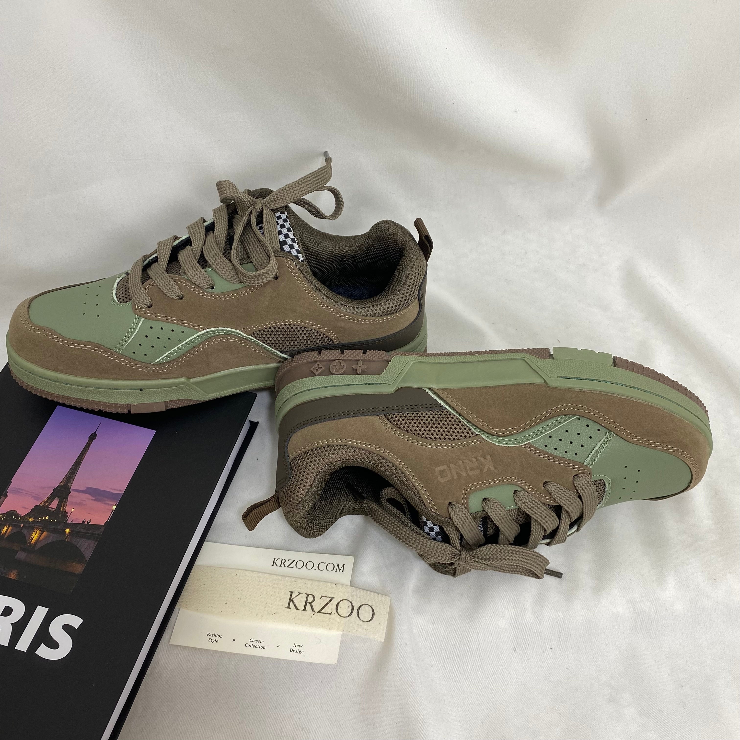 Niche Color-Blocked Sneakers