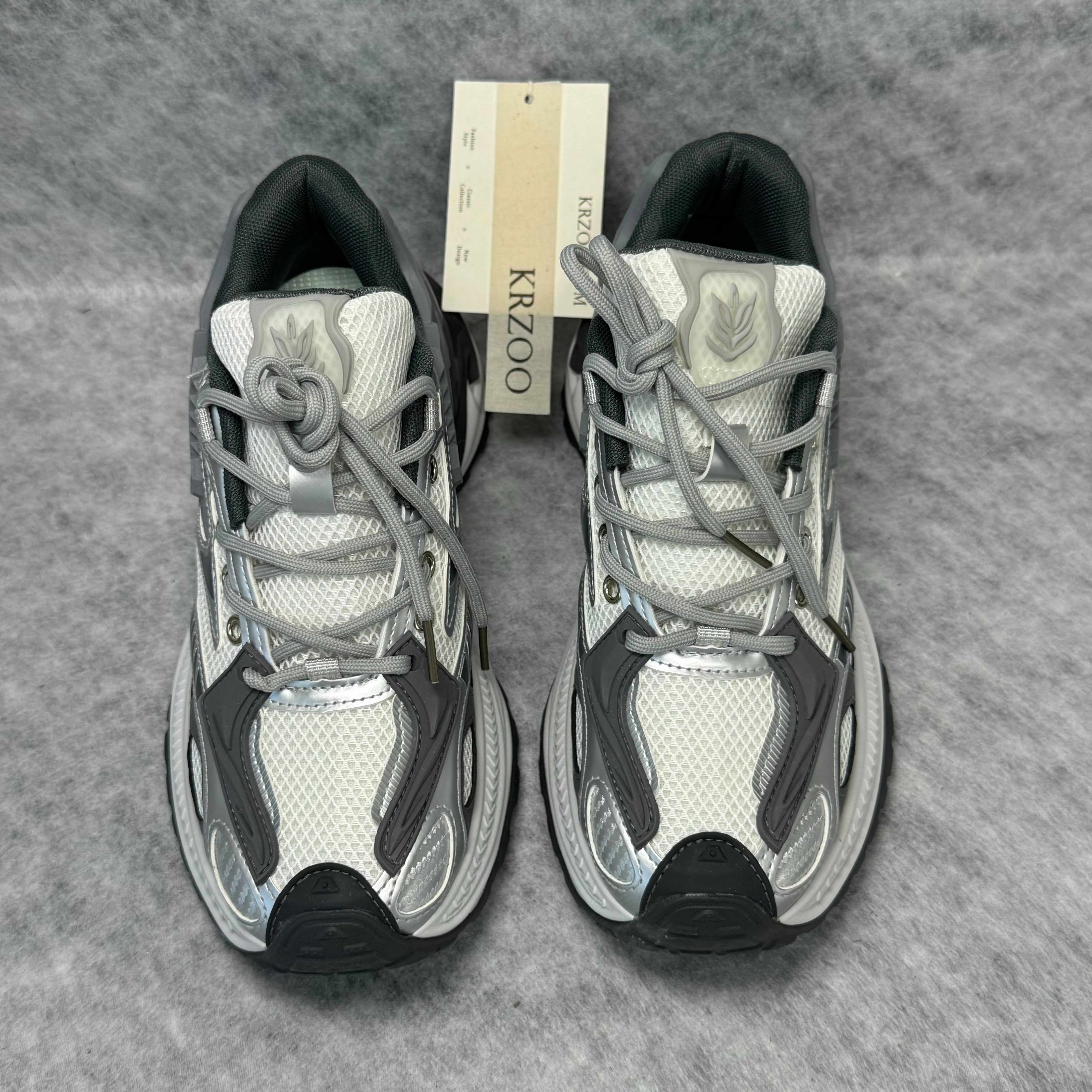 Mechanical armor mesh breathable dad shoes