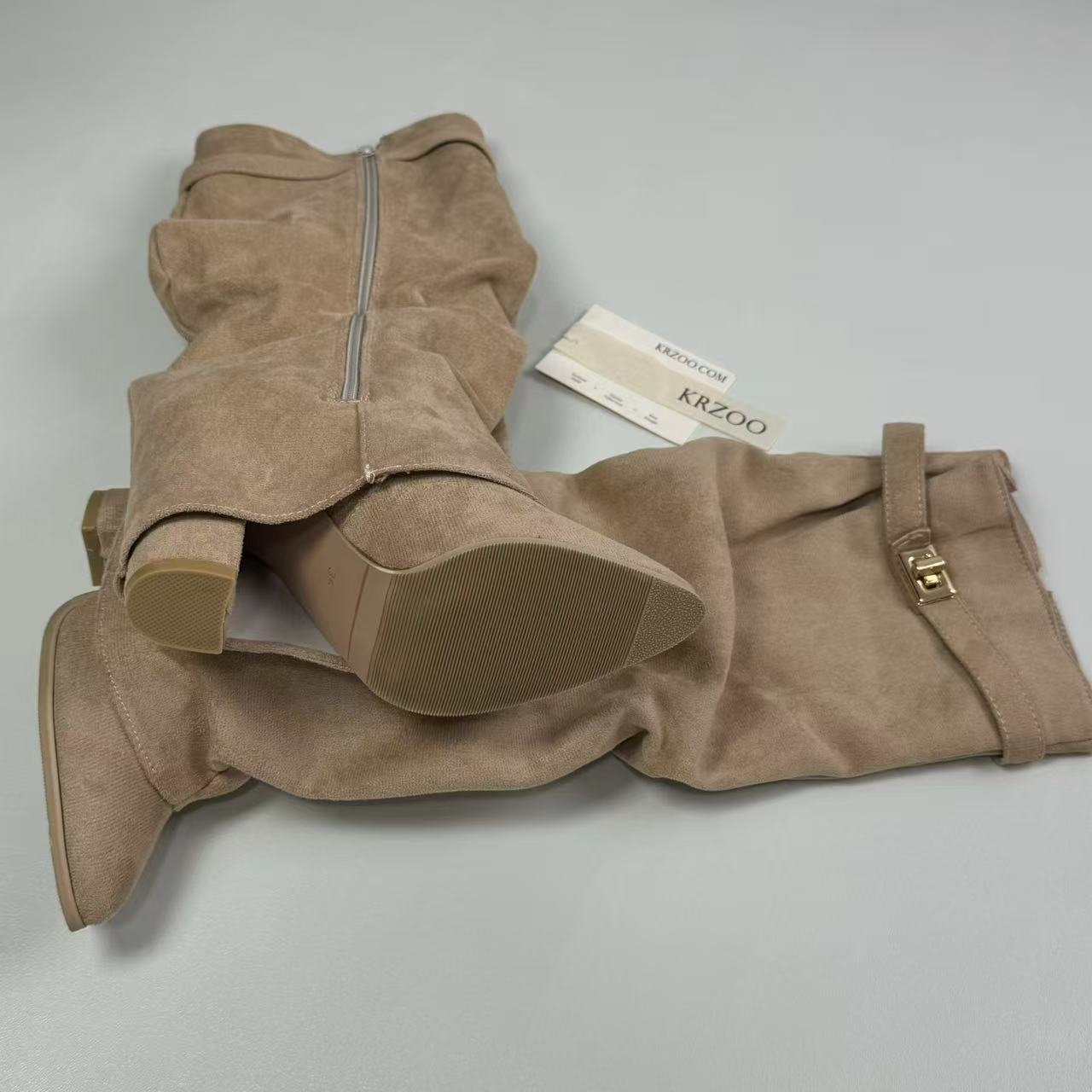 Pointed pleated metal buckle mid-length boots