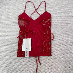 Embroidered figure-hugging tank top