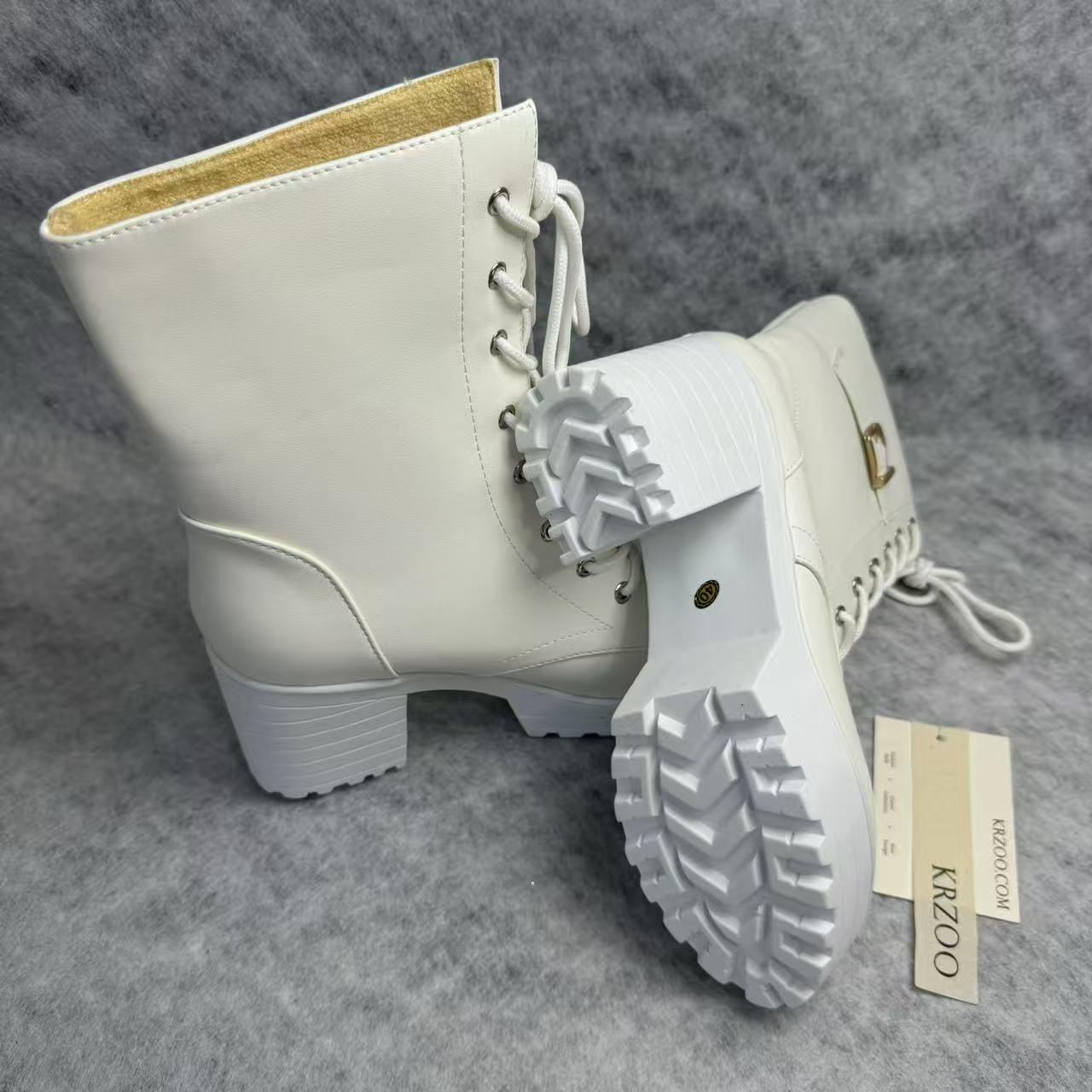 Coarse leather belt buckle ankle boots