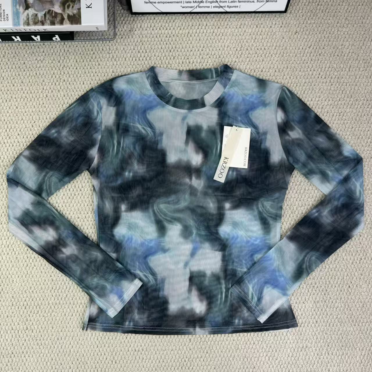 Printed round-neck mesh fitted t-shirt