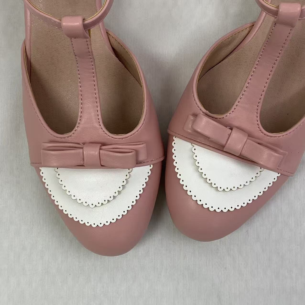 T-shaped buckle mid-calf shoes