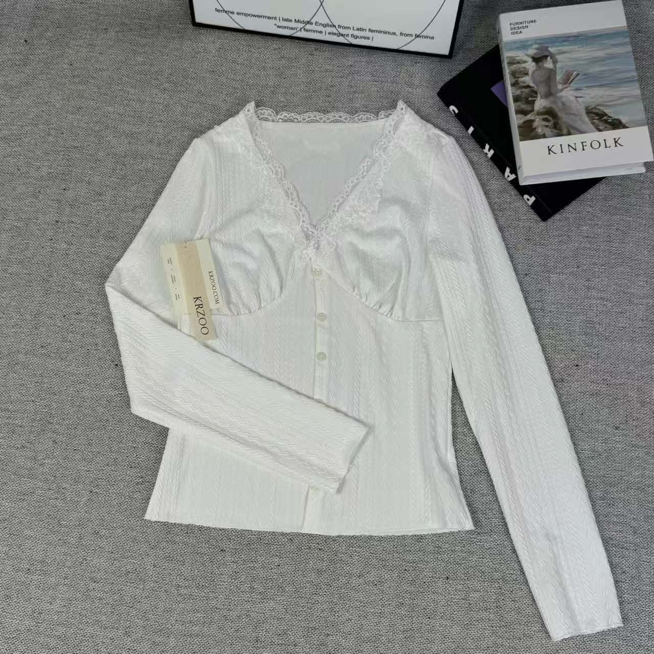 Lace V-neck base top