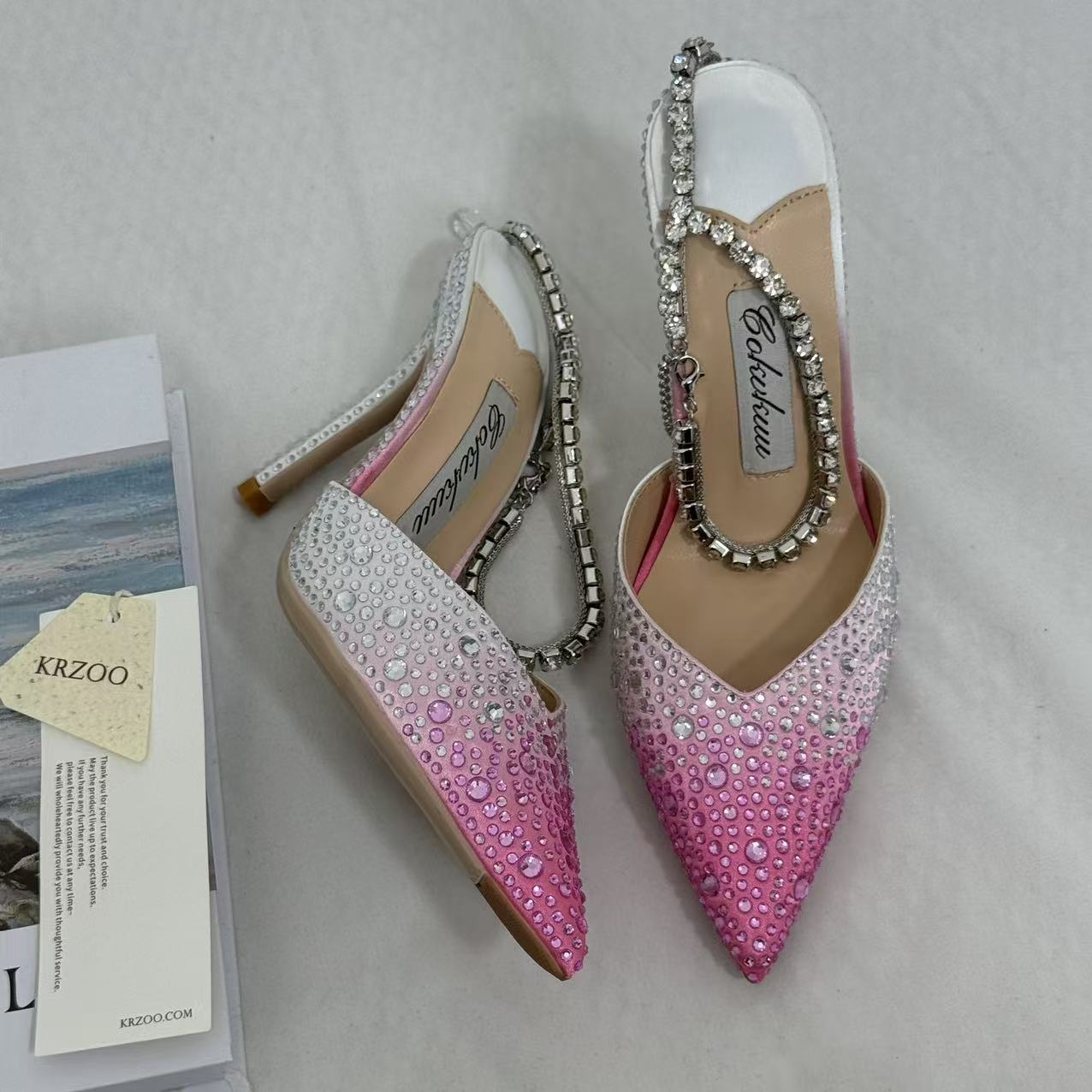 Gradient Pink Closed-Toe Sandals