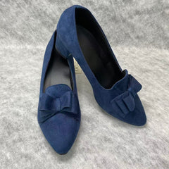 Butterfly with platform shoes
