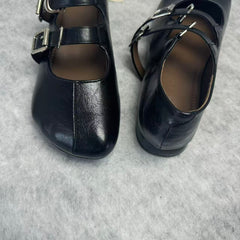 Retro round-toe low-cut shoes